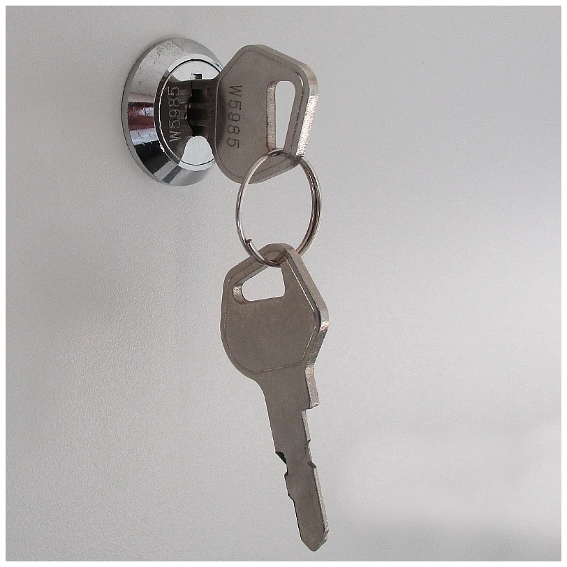 NEXT DAY Silverline Lockers 4 NEXT DAY Silverline Lockers - Image 2